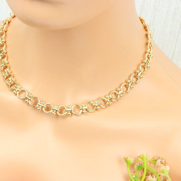 "Minimalist & Elegant Necklace Chain – Perfect for Women & Girls | UNVRC1609 - Picture 3 of 10